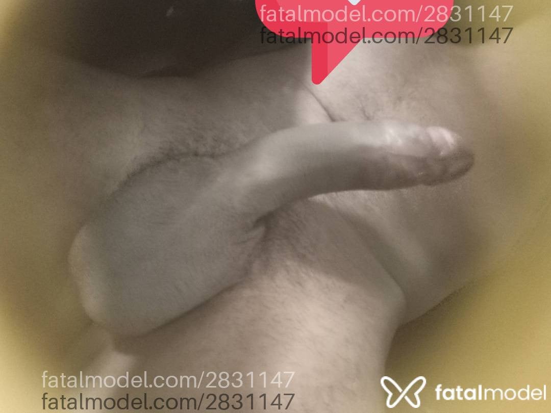 Acompanhante homem com cabelo castanho de olhos castanhos - Juan
