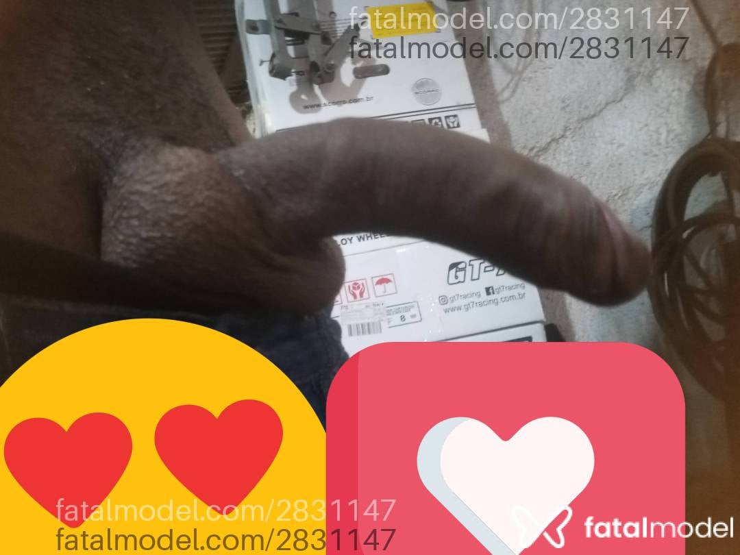 Acompanhante homem com cabelo castanho de olhos castanhos - Juan