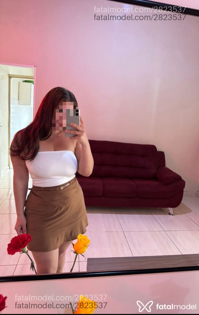 Acompanhante mulher com cabelo castanho de olhos castanhos em Campinas - Kelly Sanchez