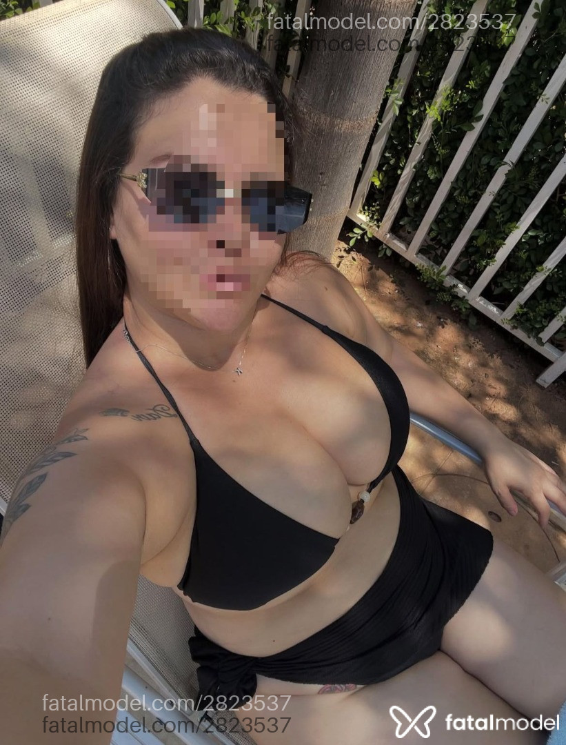 Acompanhante mulher com cabelo castanho de olhos castanhos em Campinas - Kelly Sanchez