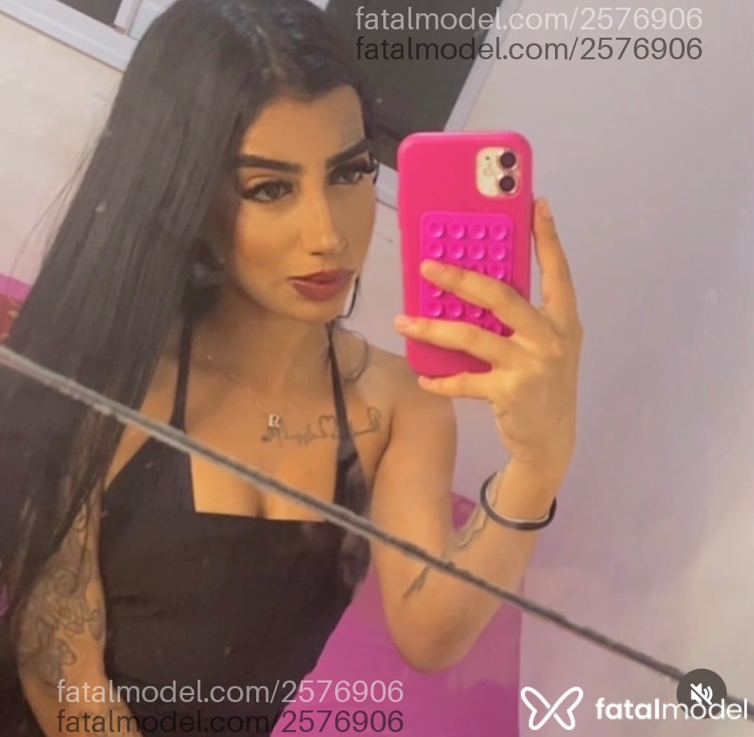 Acompanhante mulher morena (o) de olhos pretos em Uberlândia - Talita Silva