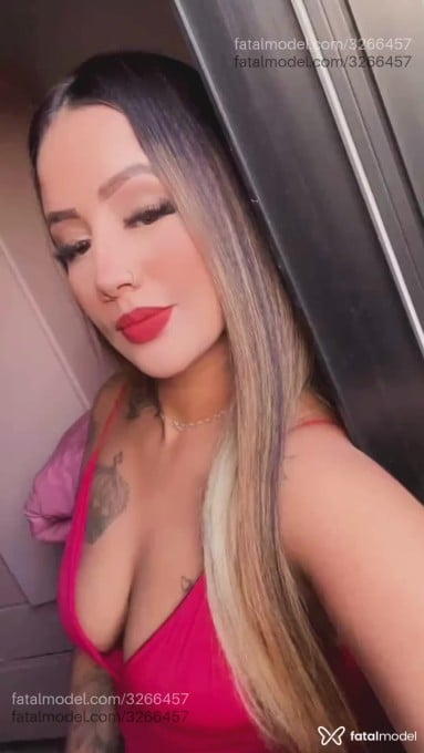 Acompanhante mulher loira (o) de olhos pretos em São Paulo - Victoria
