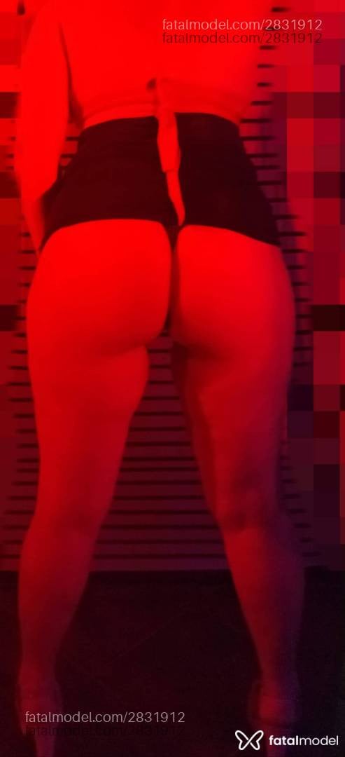 Acompanhante mulher morena (o) de olhos mel - Claudia Regina