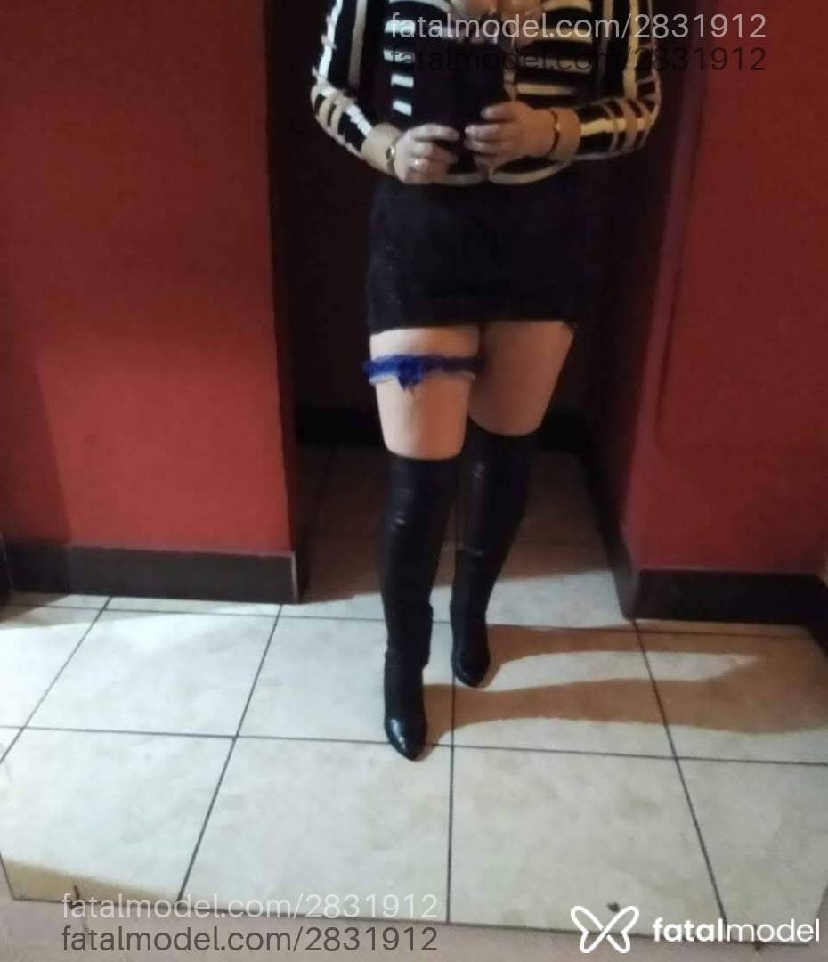 Acompanhante mulher morena (o) de olhos mel - Claudia Regina