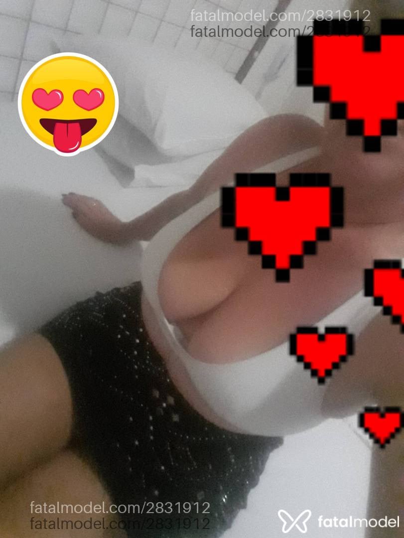 Acompanhante mulher morena (o) de olhos mel em Canoas Acompanhante mulher morena (o) de olhos mel em Canoas - Claudia Regina