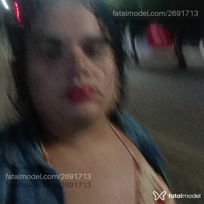 Acompanhante mulher trans com cabelo castanho de olhos castanhos - Fabia Lopes Acompanhante mulher trans com cabelo castanho de olhos castanhos - Fabia Lopes
