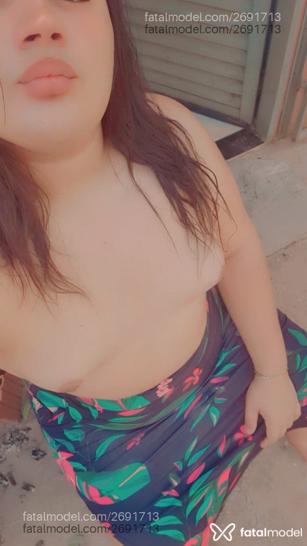 Acompanhante mulher trans com cabelo castanho de olhos castanhos - Fabia Lopes Acompanhante mulher trans com cabelo castanho de olhos castanhos - Fabia Lopes