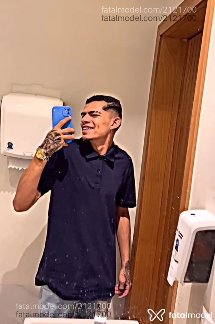 Acompanhante homem morena (o) de olhos castanhos em Virtual Acompanhante homem morena (o) de olhos castanhos em Virtual - Gustavo