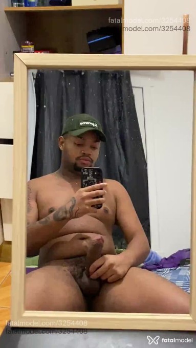 Acompanhante homem morena (o) de olhos pretos em Porto Alegre - Hey Fafa