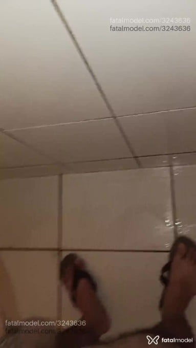 Acompanhante homem morena (o) de olhos castanhos em Araucária - Lucio