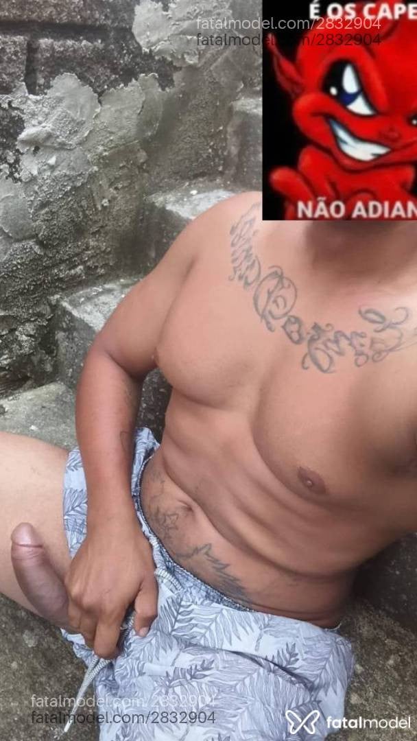 Acompanhante homem morena (o) de olhos castanhos - Marcão Brocador