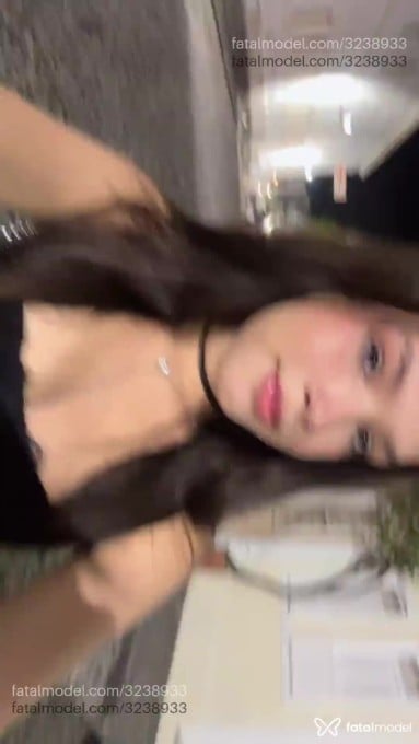 Acompanhante mulher trans com cabelo castanho de olhos castanhos em Salvador - Stella