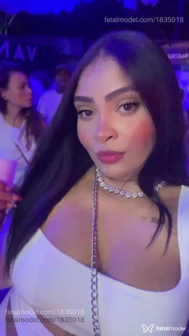 Acompanhante mulher com cabelo castanho de olhos castanhos em Congonhas - Milena