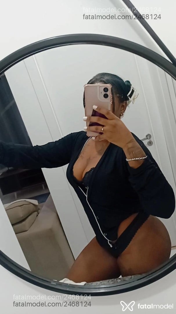 Acompanhante mulher morena (o) de olhos pretos em Osasco - Adrii