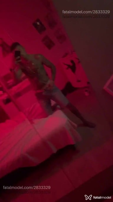 Acompanhante homem morena (o) de olhos castanhos em Curitiba - Marrentodelas