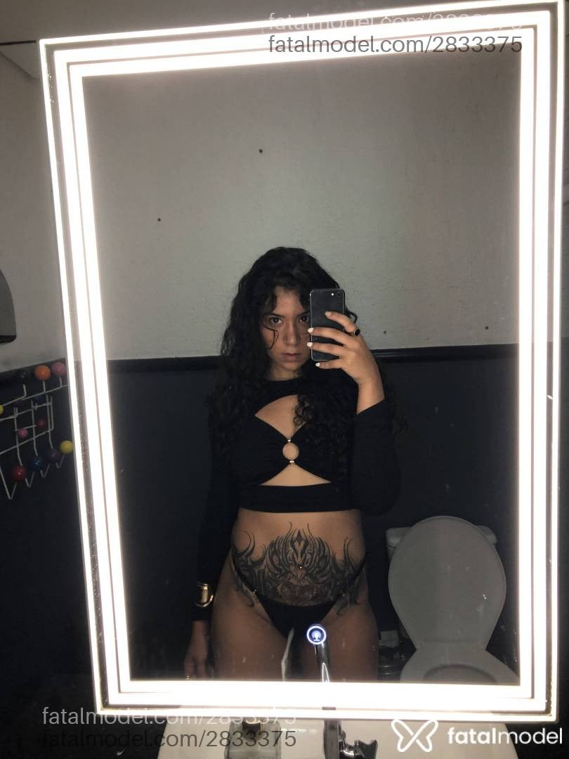 Acompanhante mulher morena (o) de olhos castanhos em Pirassununga Acompanhante mulher morena (o) de olhos castanhos em Pirassununga - Paola