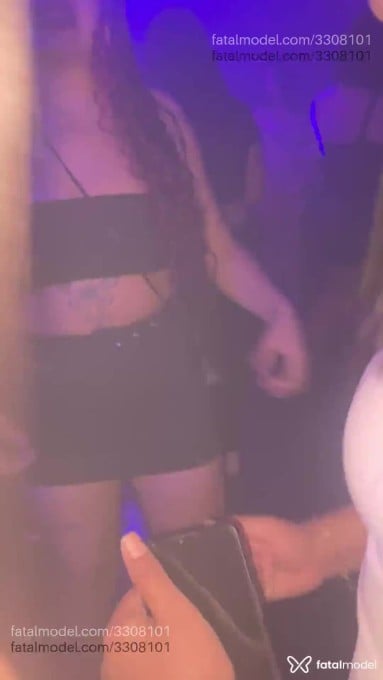 Acompanhante mulher ruiva (o) de olhos castanhos em Porto Alegre - Kemily