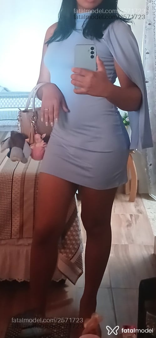 Acompanhante mulher trans com cabelo castanho de olhos pretos em Colina - Bruninha