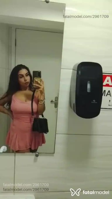 Acompanhante mulher morena (o) de olhos pretos em Curitiba - Taina