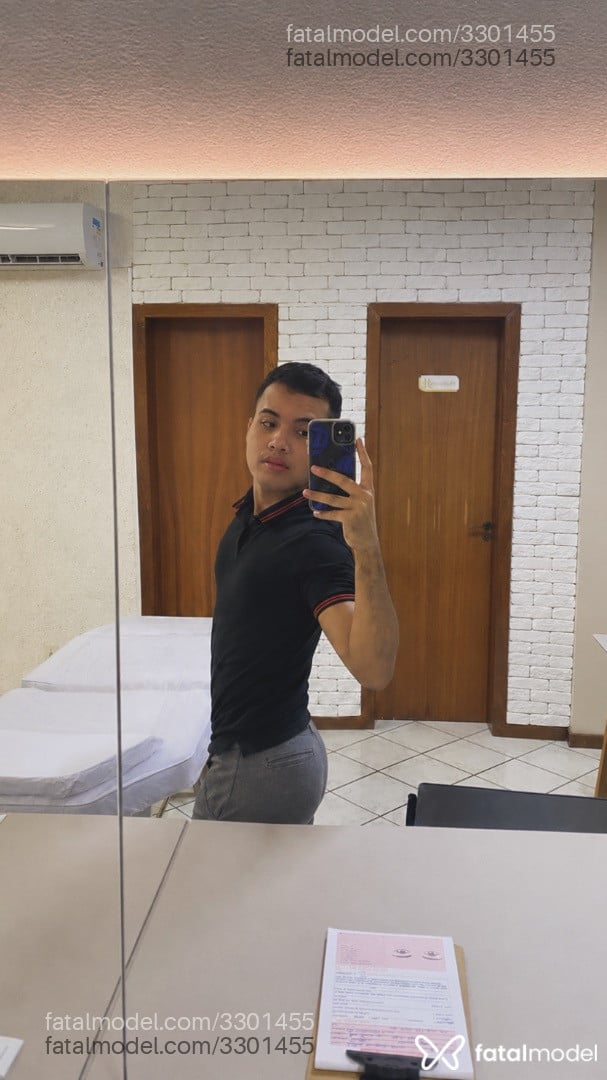 Acompanhante homem morena (o) de olhos castanhos - Dida Oliver