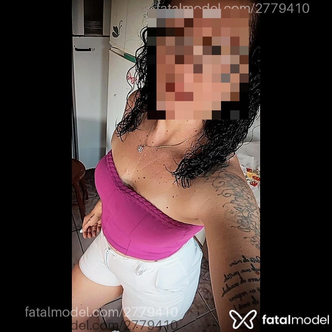 Acompanhante mulher morena (o) de olhos verdes em Pelotas - íris Cast