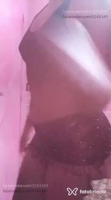 Acompanhante mulher com cabelo castanho de olhos castanhos - Millena Rodriguez Acompanhante mulher com cabelo castanho de olhos castanhos - Millena Rodriguez