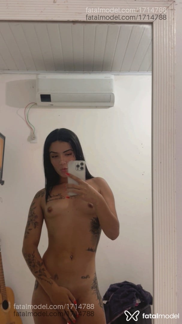Acompanhante mulher trans morena (o) de olhos castanhos em Igrejinha - Morenatrans