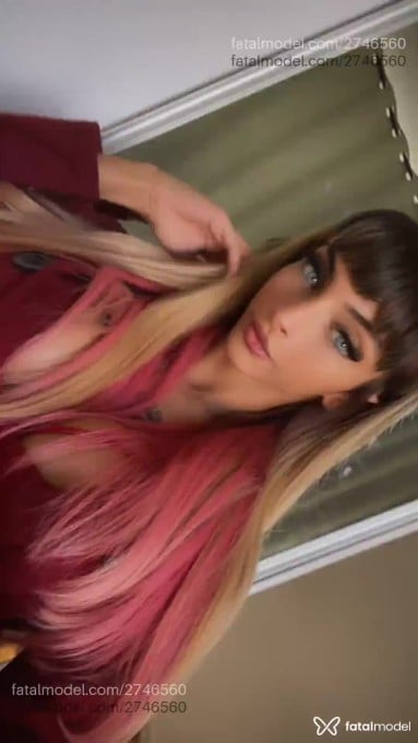 Acompanhante mulher trans loira (o) de olhos castanhos em Rio de Janeiro - Jade Kanayama