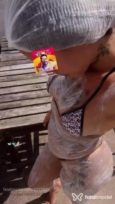 Acompanhante mulher com cabelo castanho de olhos castanhos em Vitória de Santo Antão - Camila