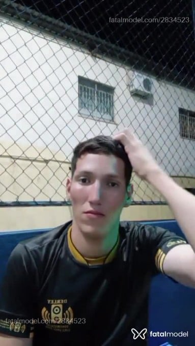 Acompanhante homem loira (o) de olhos castanhos em Manaus - Gbznho