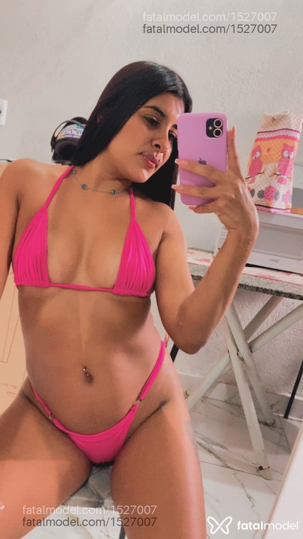Acompanhante mulher morena (o) de olhos pretos em Belo Horizonte - Débora