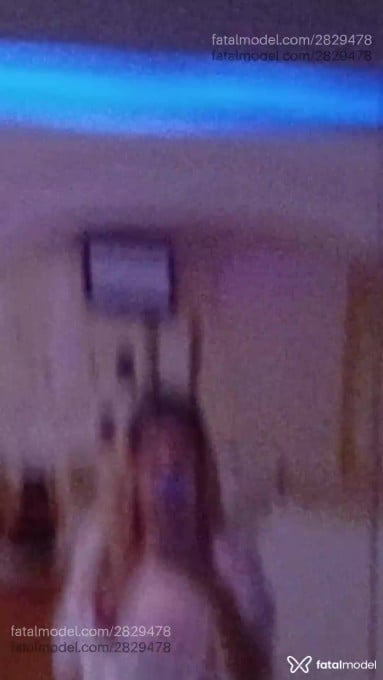 Acompanhante mulher loira (o) de olhos mel - Hanna Hernnandez