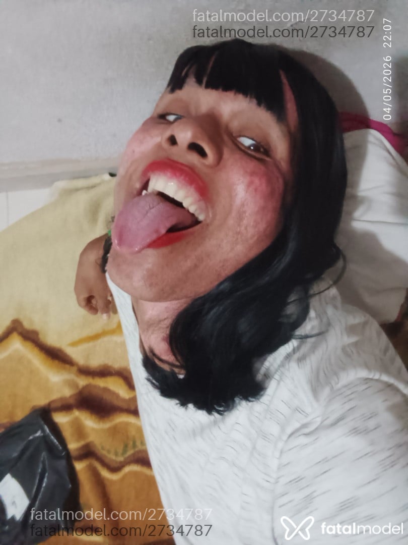 Acompanhante mulher trans ruiva (o) de olhos castanhos em Joinville - Megan Iceice