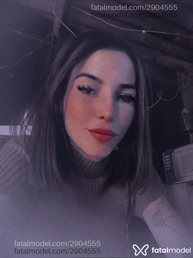 Acompanhante mulher morena (o) de olhos pretos em Virtual - Biiazinha