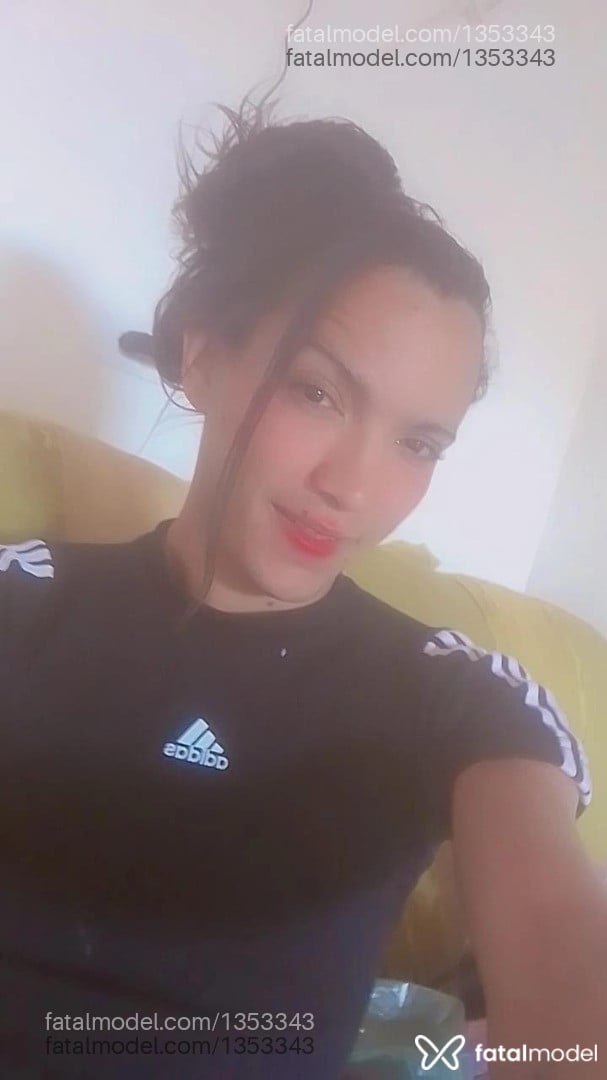 Acompanhante mulher trans com cabelo castanho de olhos castanhos em Picos - Safhyrafamo
