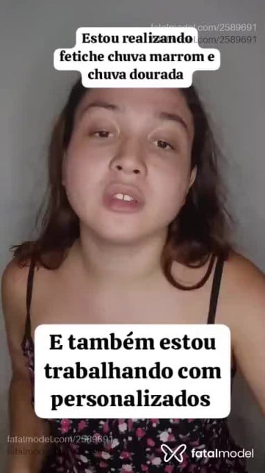 Acompanhante mulher trans com cabelo castanho de olhos castanhos em Virtual - Yasmim Lins