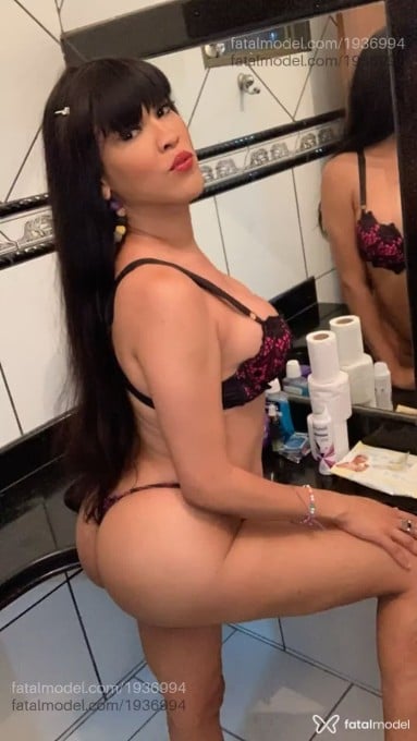 Acompanhante mulher trans morena (o) de olhos castanhos em São Paulo Acompanhante mulher trans morena (o) de olhos castanhos em São Paulo - Suzana