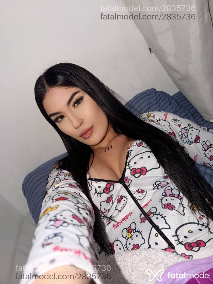 Acompanhante mulher morena (o) de olhos castanhos - Mirella