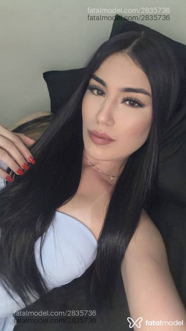 Acompanhante mulher morena (o) de olhos castanhos - Mirella