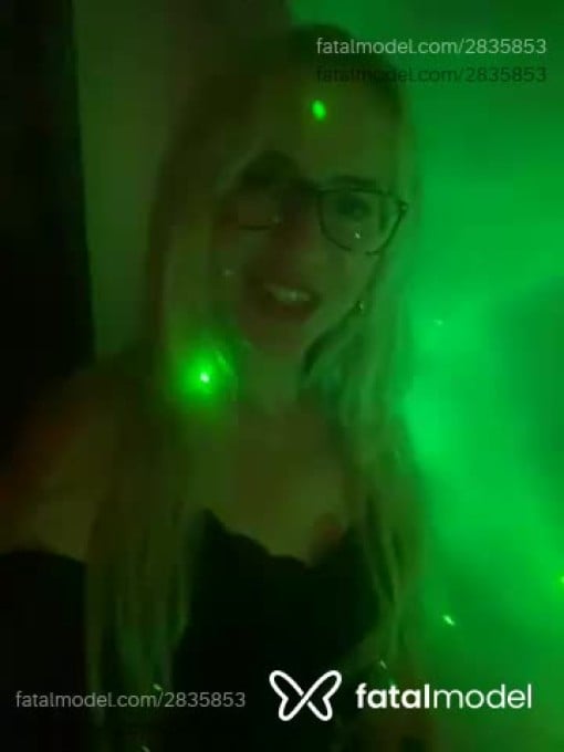 Acompanhante mulher loira (o) de olhos mel em Piracicaba - Lucy Lu