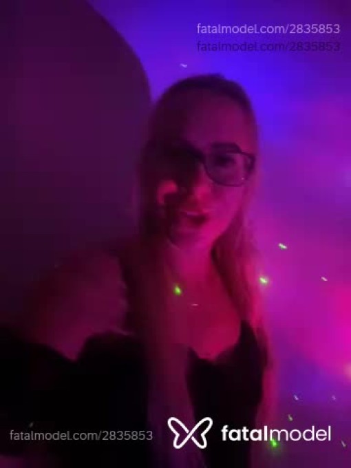 Acompanhante mulher loira (o) de olhos mel em Piracicaba - Lucy Lu