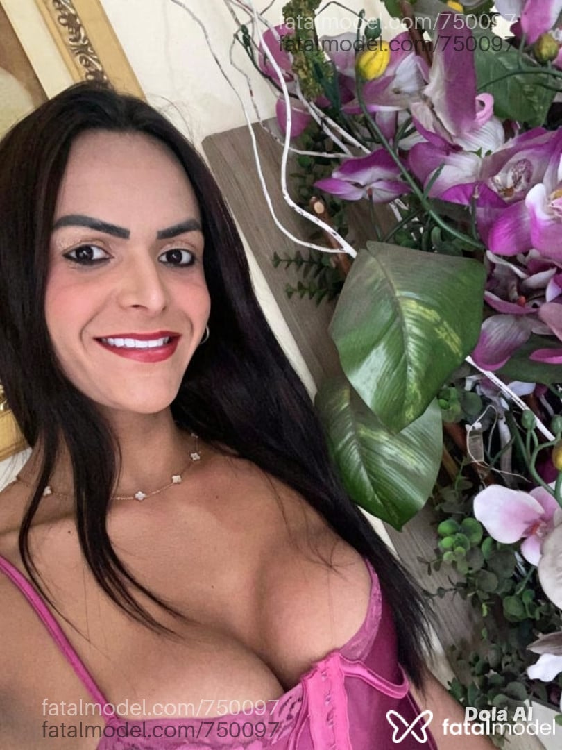 Acompanhante travesti morena (o) de olhos pretos em João Pessoa - Sthefany Alves