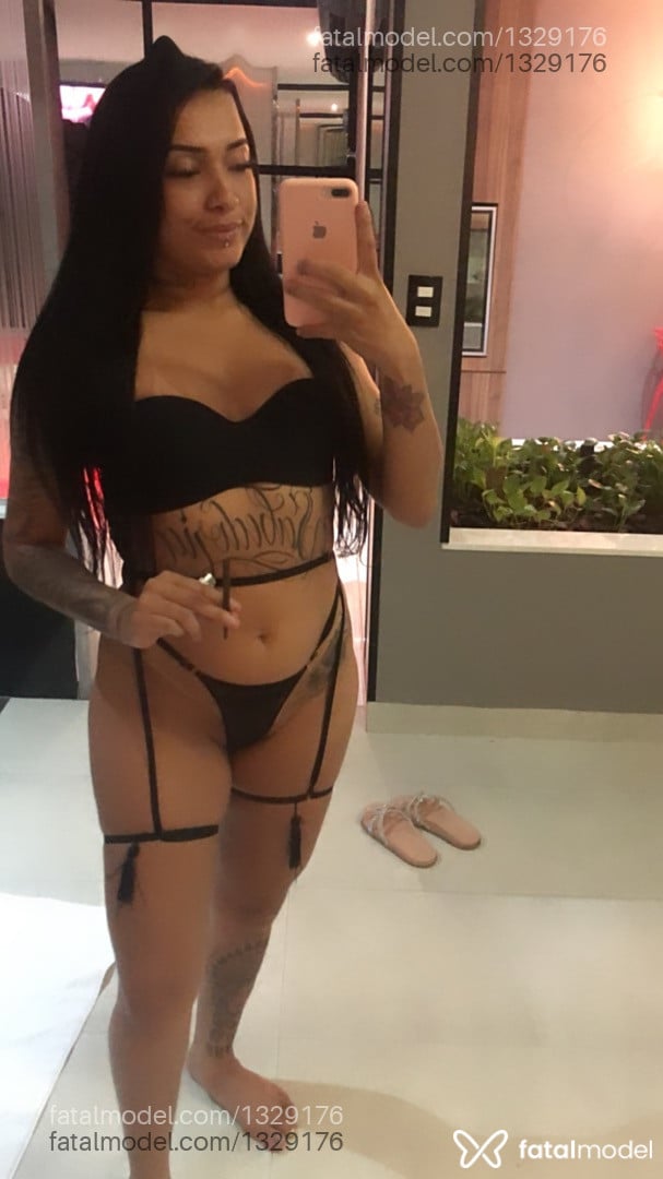 Acompanhante mulher morena (o) de olhos castanhos em Catalão - Lorrany kellem