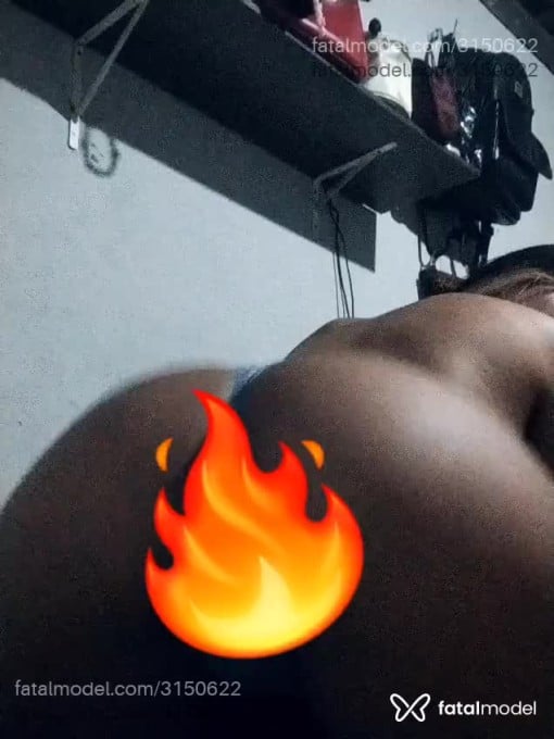 Acompanhante mulher morena (o) de olhos castanhos em Manaus - Larissa