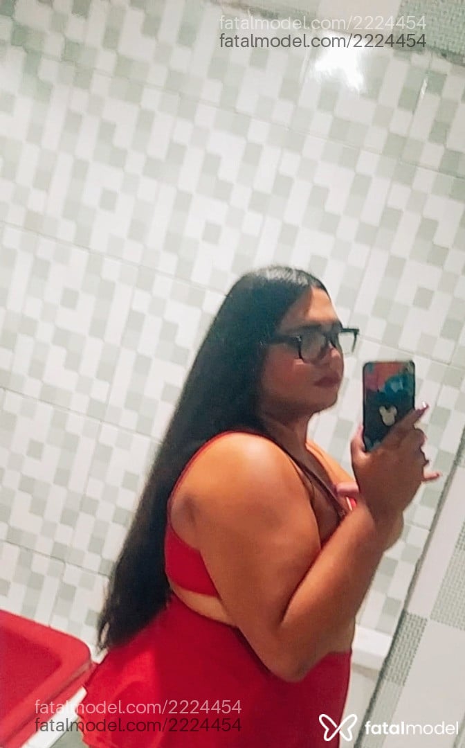 Acompanhante mulher trans morena (o) de olhos castanhos em Campos dos Goytacazes - Sophia