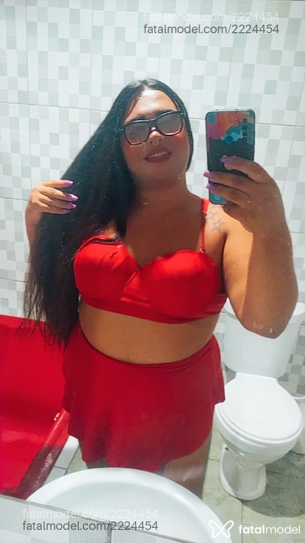 Acompanhante mulher trans morena (o) de olhos castanhos em Campos dos Goytacazes Acompanhante mulher trans morena (o) de olhos castanhos em Campos dos Goytacazes - Sophia