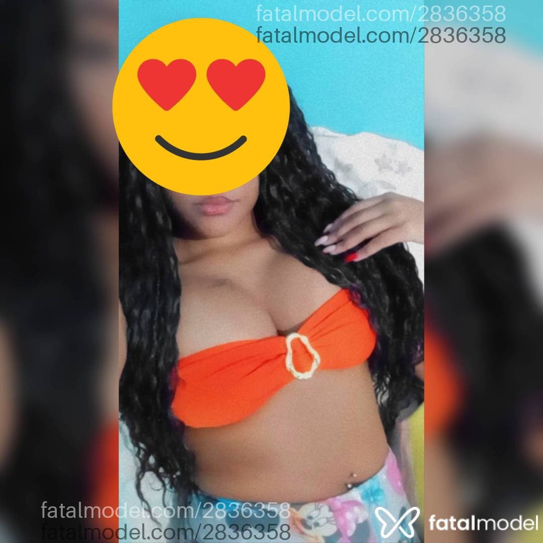 Acompanhante mulher morena (o) de olhos pretos em São Pedro da Aldeia - Larissa