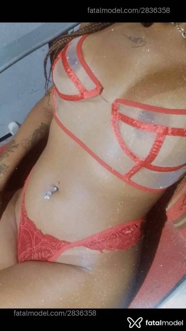 Acompanhante mulher morena (o) de olhos pretos em São Pedro da Aldeia Acompanhante mulher morena (o) de olhos pretos em São Pedro da Aldeia - Larissa