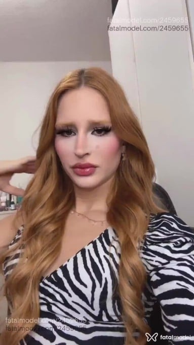 Acompanhante mulher trans loira (o) de olhos mel em Bauru Acompanhante mulher trans loira (o) de olhos mel em Bauru - Marcelly