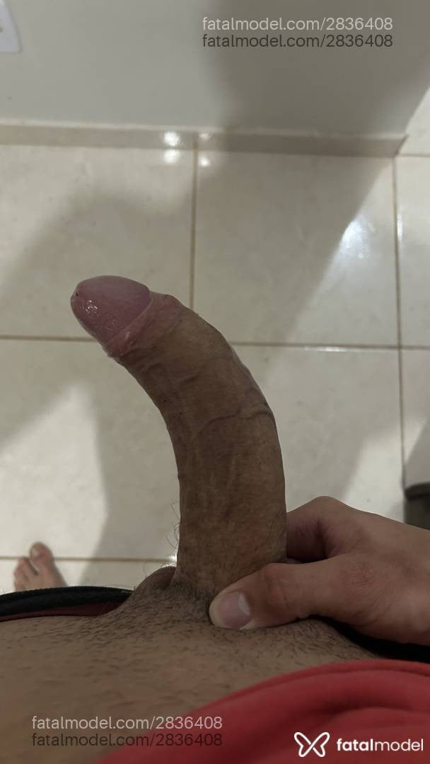 Acompanhante homem com cabelo castanho de olhos castanhos - Fabricio